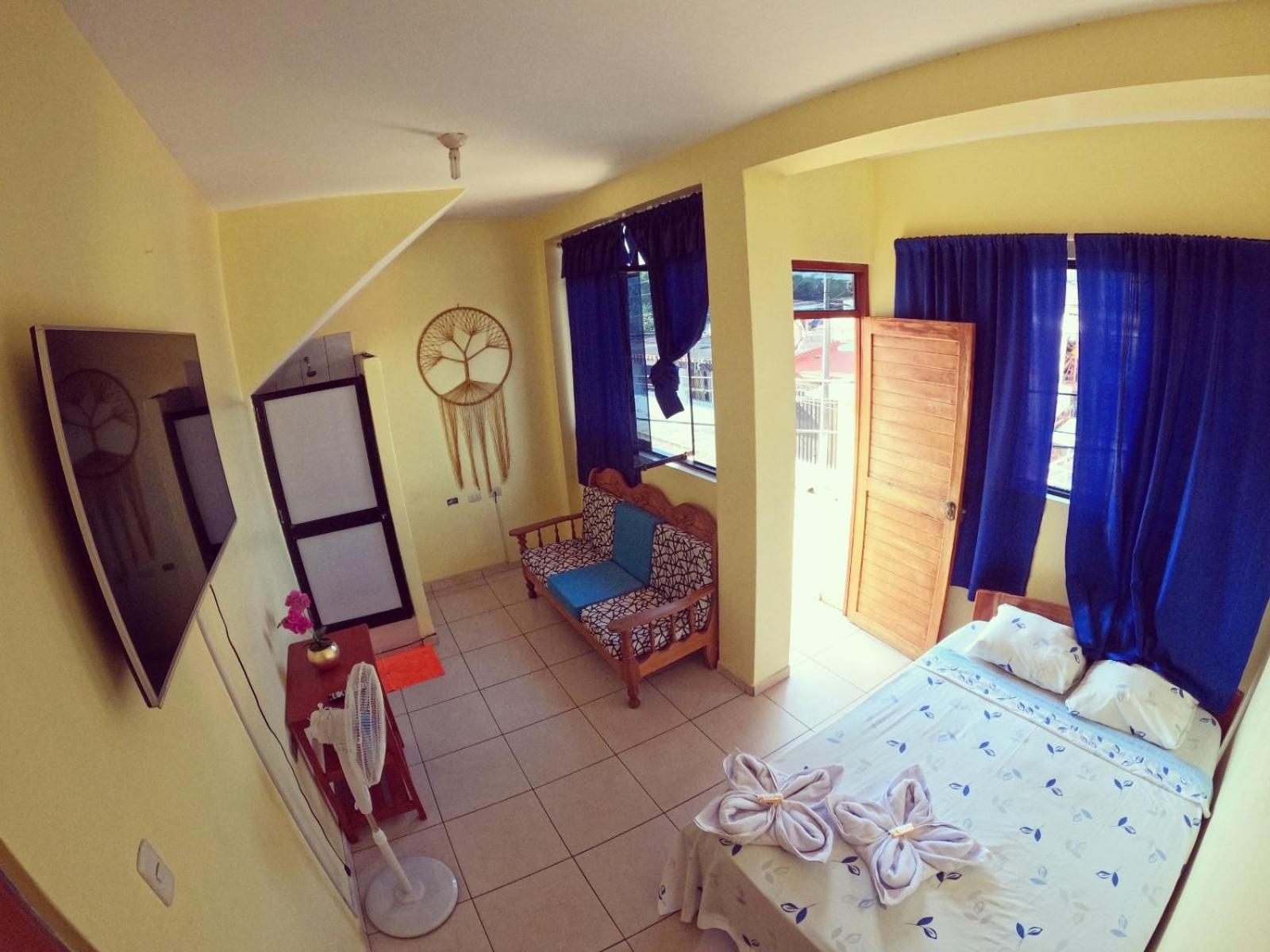 Hotel Shoffi'S House Backpackers Tarapoto Zewnętrze zdjęcie