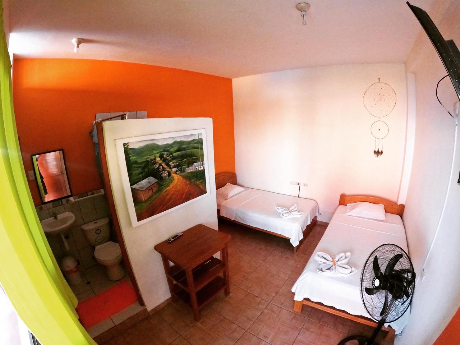 Hotel Shoffi'S House Backpackers Tarapoto Zewnętrze zdjęcie